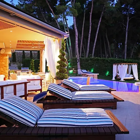 Villa Greek Hygge House